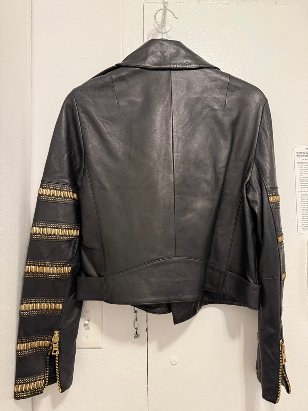 Alice + Olivia Cody Black Gold Moto Crop Leather Jacket - Picture 2 of 5